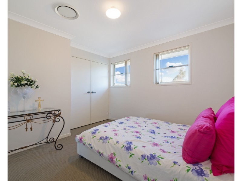 West Hoxton NSW 2171