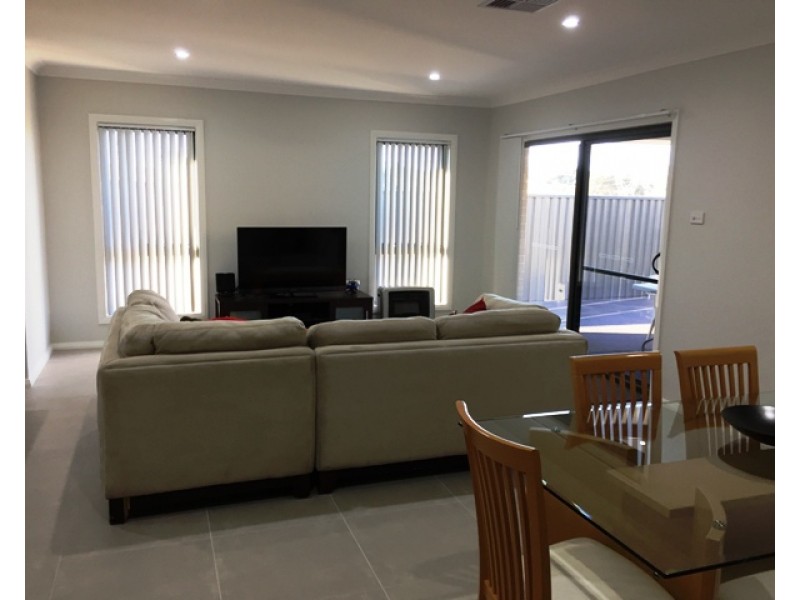 15 Golden Wattle Avenue, Gregory Hills NSW 2557