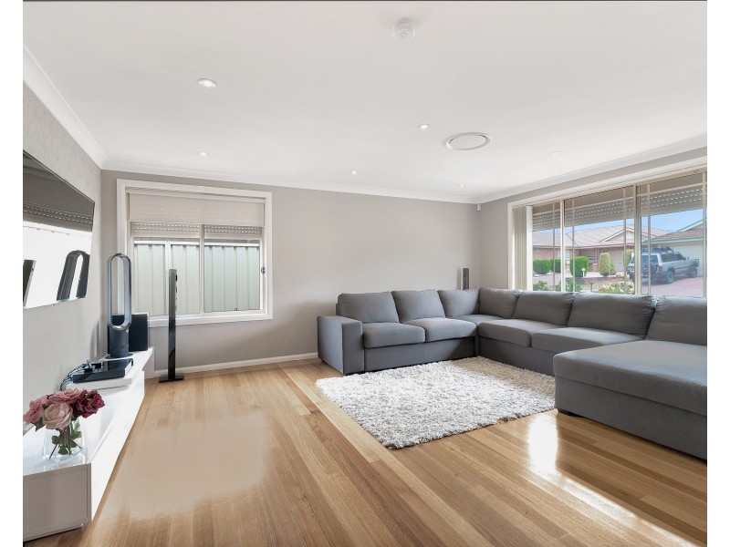 West Hoxton NSW 2171