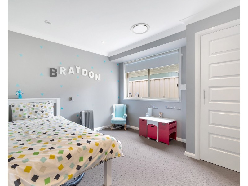 West Hoxton NSW 2171