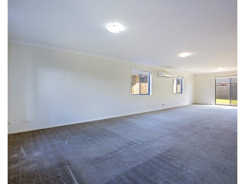 18 Sunday Circuit, Edmondson Park NSW 2174