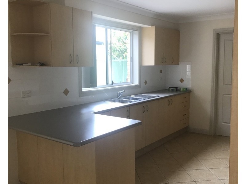 2B Tunnack Close, West Hoxton NSW 2171