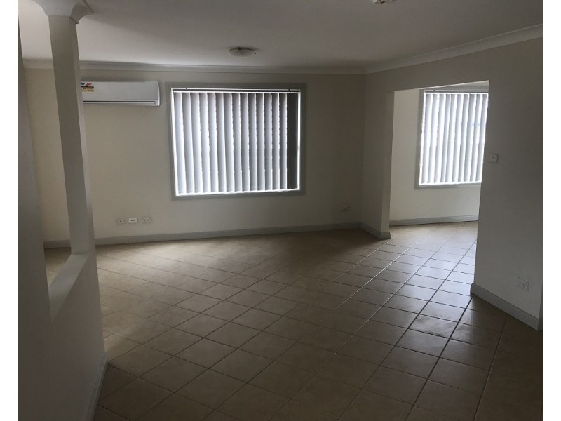 2B Tunnack Close, West Hoxton NSW 2171