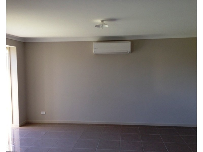 39 Sunday Circuit, Edmondson Park NSW 2174