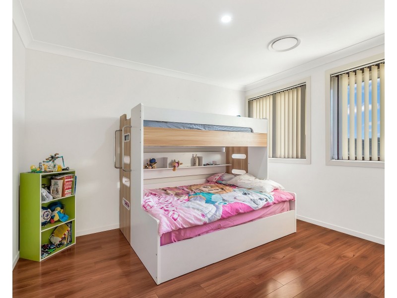 4 Redfern Street, Carnes Hill NSW 2171