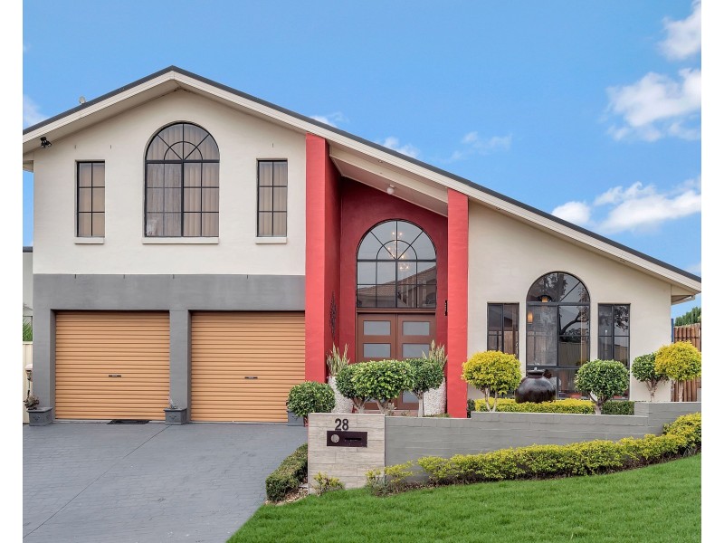 28 Mathinna Circuit, West Hoxton NSW 2171