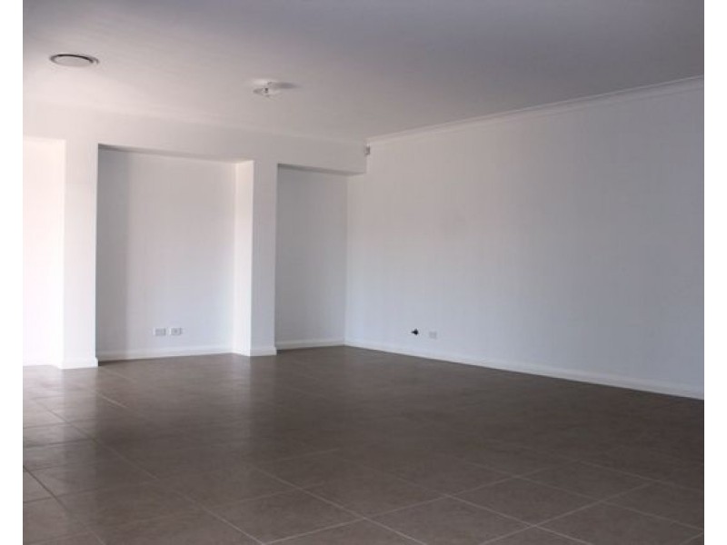 6 Cutler Avenue, Edmondson Park NSW 2174