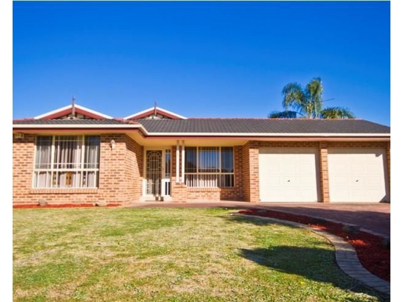 106 Pacific Palms Circuit, Hoxton Park NSW 2171