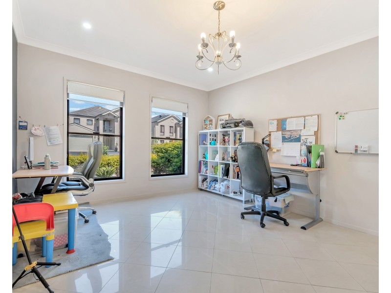 23 Dalmeny Drive, Prestons NSW 2170