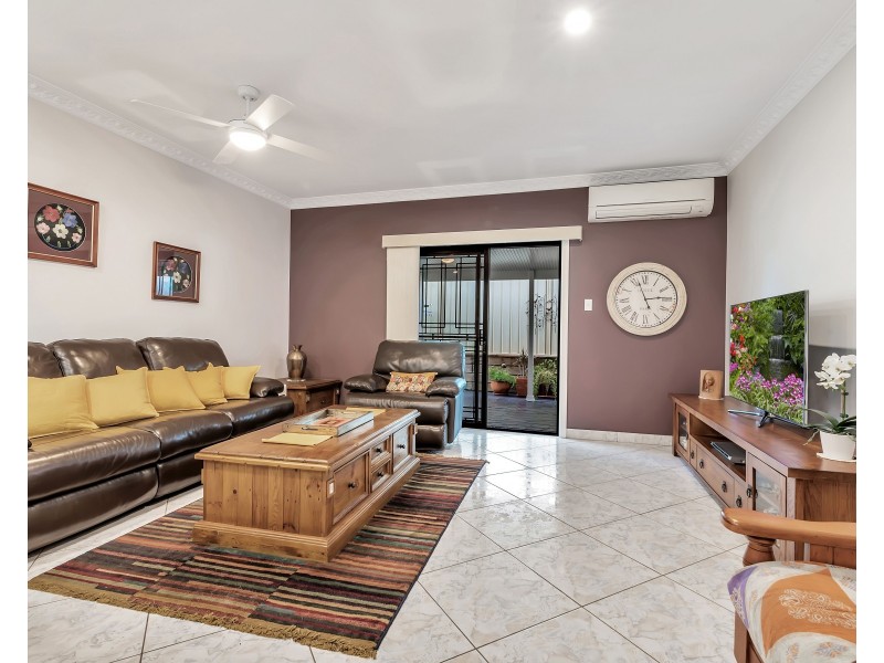 2 Carlton Road, Cecil Hills NSW 2171