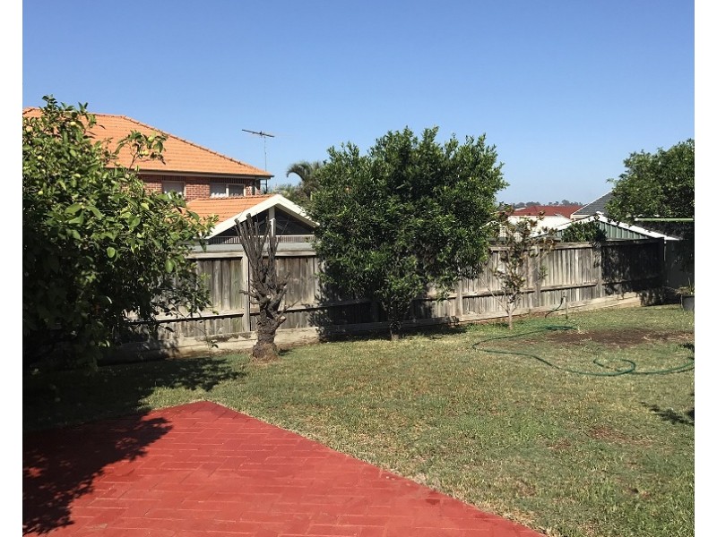 14 Aukane Street, Green Valley NSW 2168