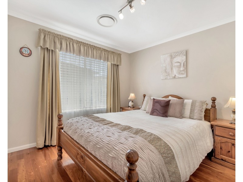 30 Carmichael Drive, West Hoxton NSW 2171