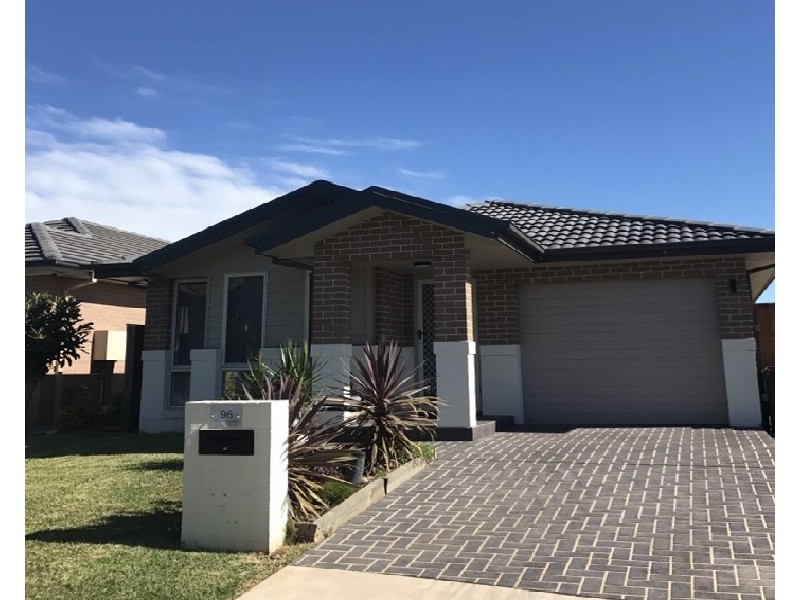 96 Hemsworth Avenue, Middleton Grange NSW 2171