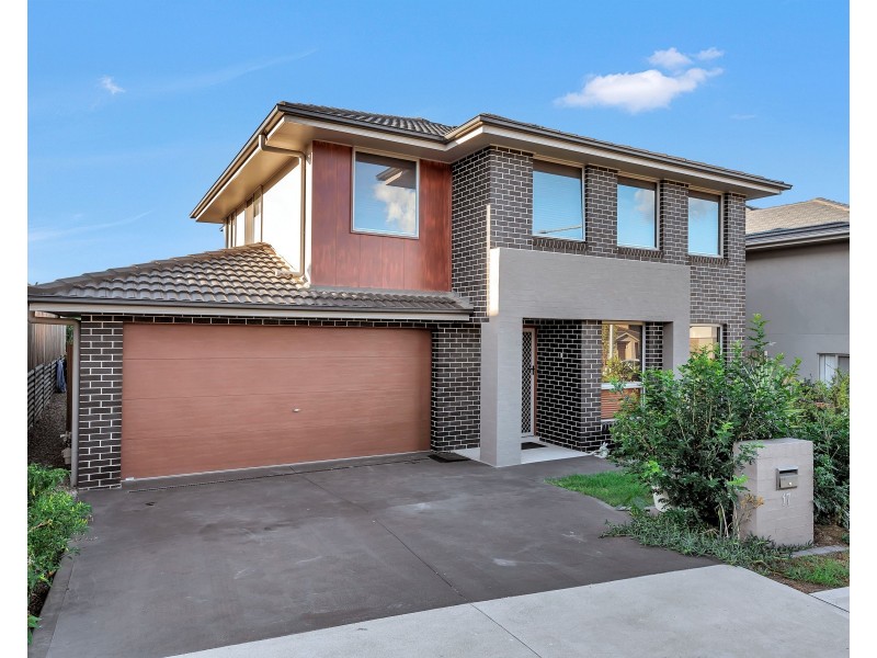 17 Moscow Road, Edmondson Park NSW 2174