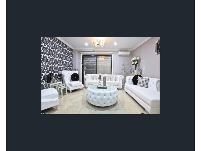 1 Melaleuca Place, Prestons NSW 2170