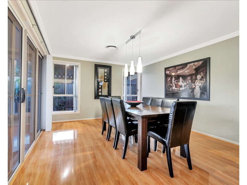 155 Middleton Drive, Middleton Grange NSW 2171