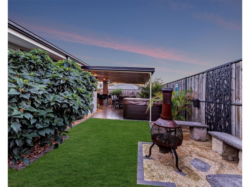 155 Middleton Drive, Middleton Grange NSW 2171