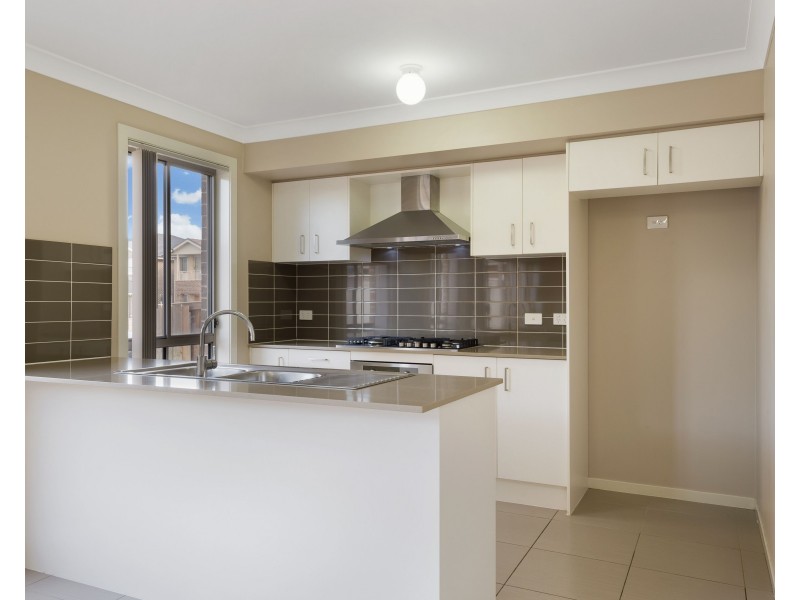 1 Bonython Avenue, Middleton Grange NSW 2171