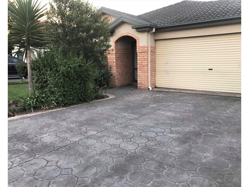 42 Joshua Moore Drive, Horningsea Park NSW 2171