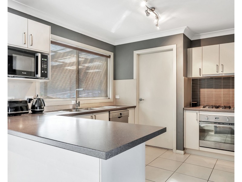 6/6-8 Mint Close, Casula NSW 2170