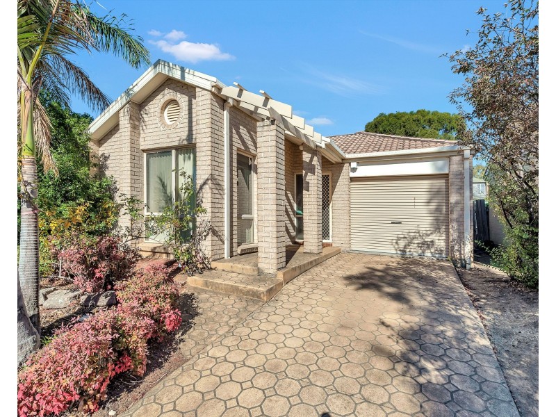 27 Gungarlin Drive, Horningsea Park NSW 2171