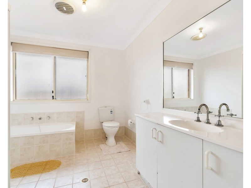 7 Lambe Street, West Hoxton NSW 2171