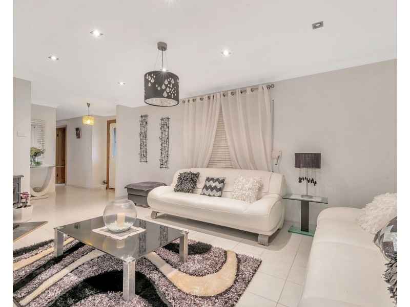 53 Greenfield Road, Greenfield Park NSW 2176