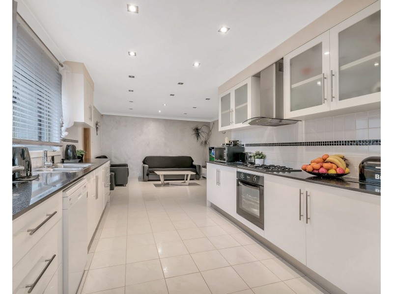 53 Greenfield Road, Greenfield Park NSW 2176