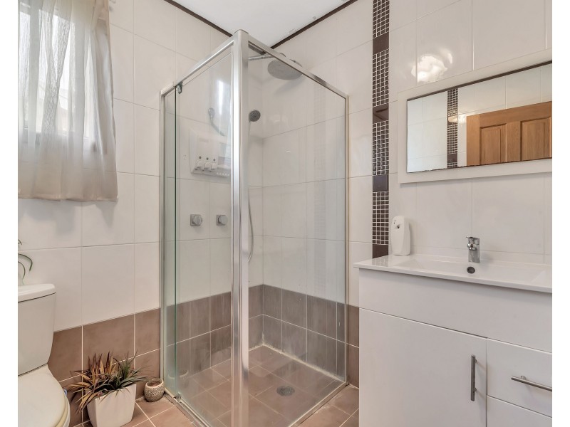 53 Greenfield Road, Greenfield Park NSW 2176