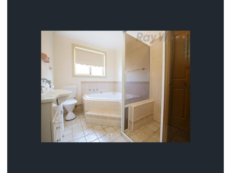 62B Coquet Way, Green Valley NSW 2168