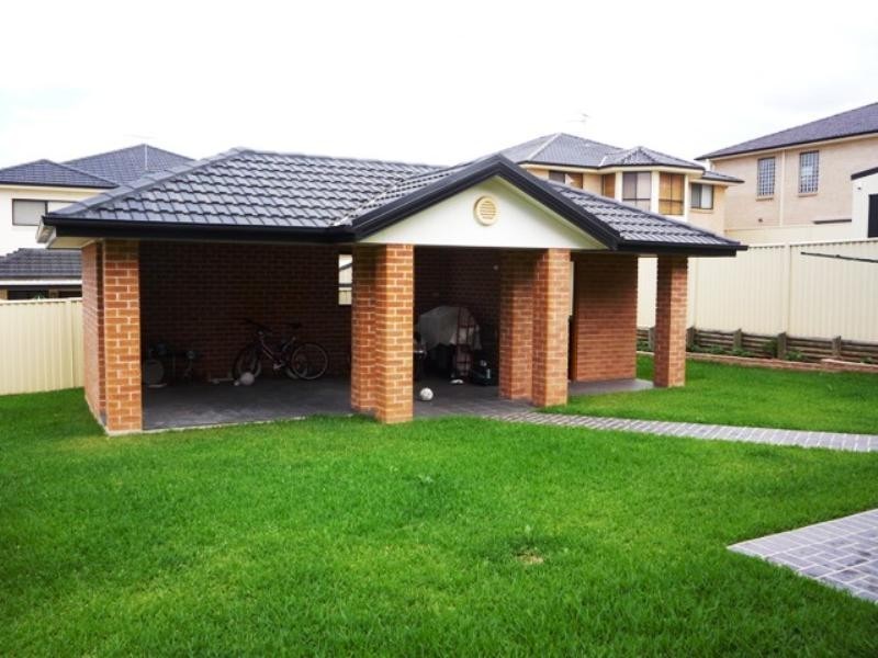 West Hoxton NSW 2171