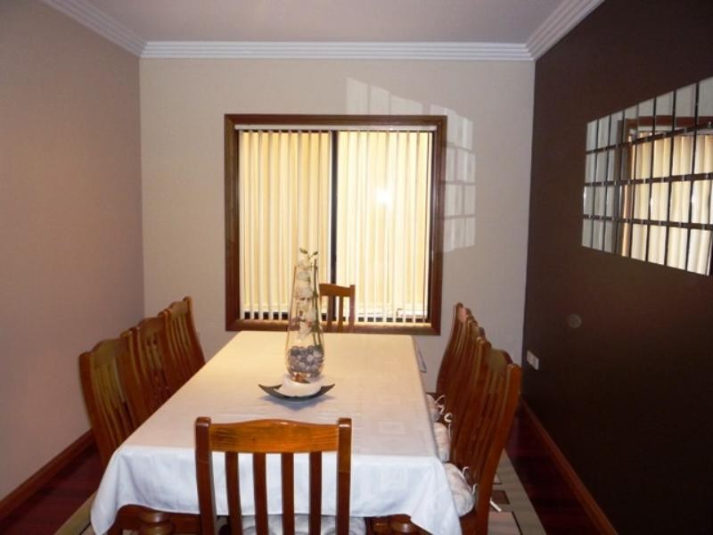 West Hoxton NSW 2171