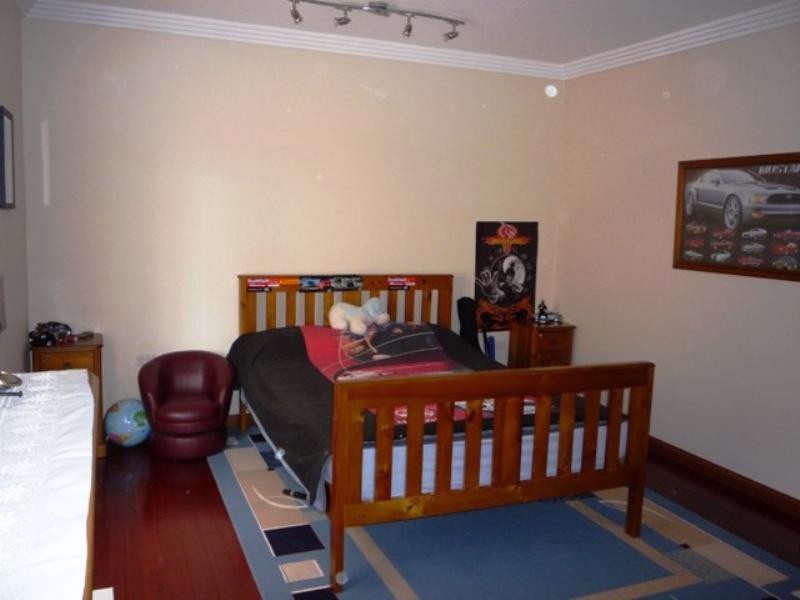 West Hoxton NSW 2171