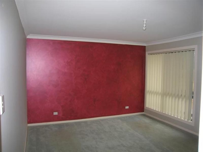 West Hoxton NSW 2171