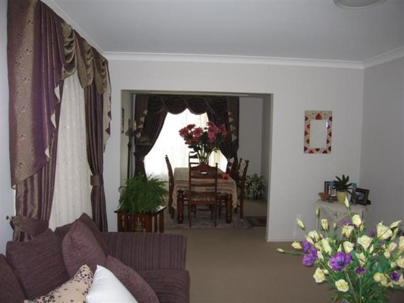 Hoxton Park NSW 2171