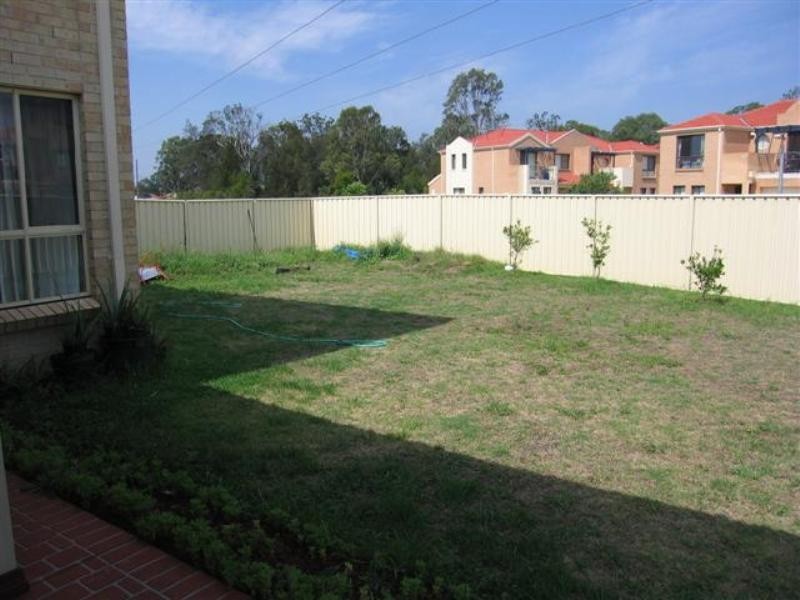 Hoxton Park NSW 2171