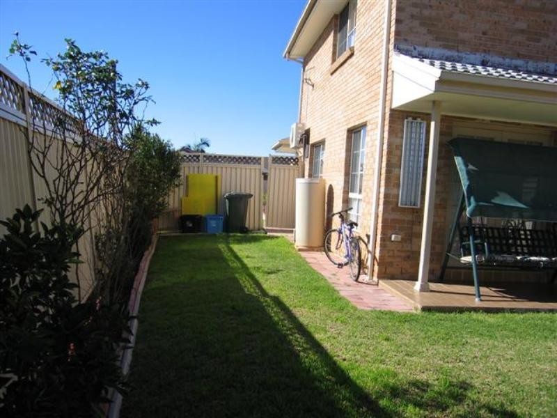 West Hoxton NSW 2171