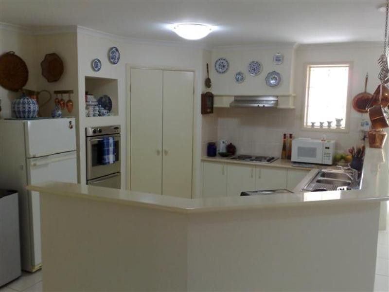 West Hoxton NSW 2171