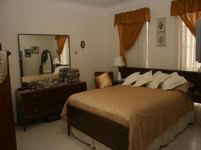 West Hoxton NSW 2171