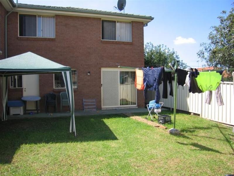 Hoxton Park NSW 2171