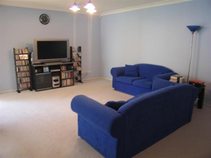 West Hoxton NSW 2171