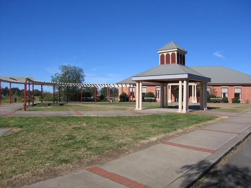 West Hoxton NSW 2171