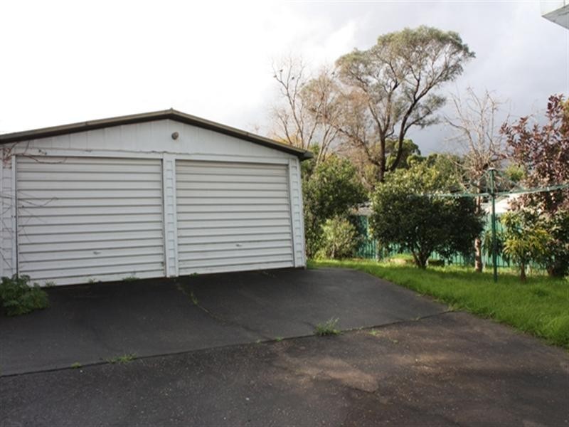 7 Devon Place, Busby NSW 2168