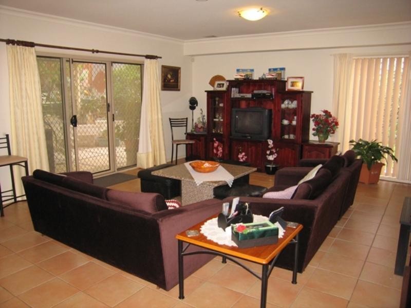 West Hoxton NSW 2171