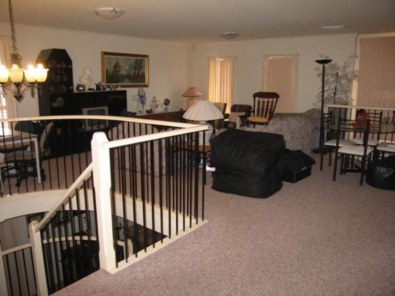 West Hoxton NSW 2171