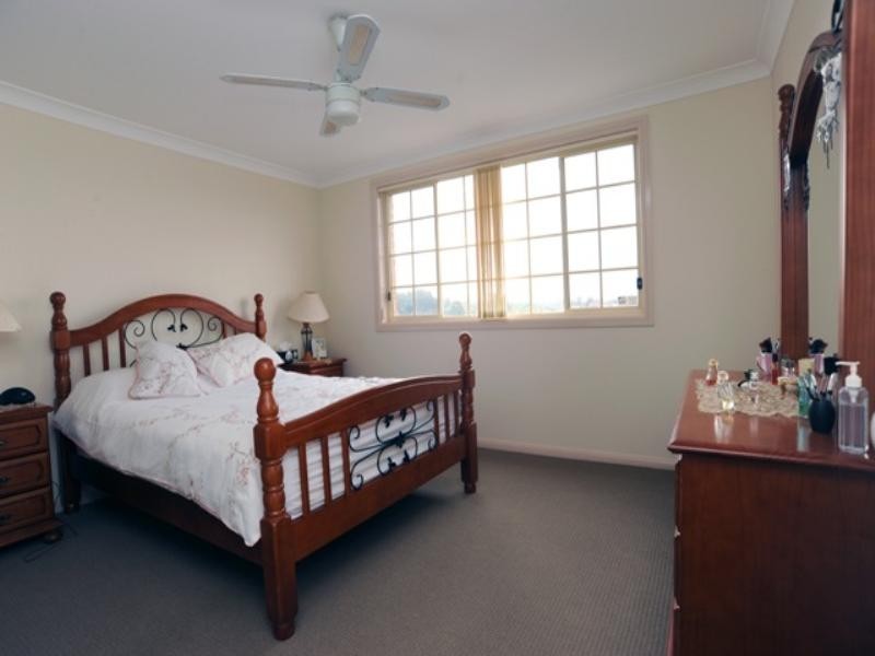 West Hoxton NSW 2171