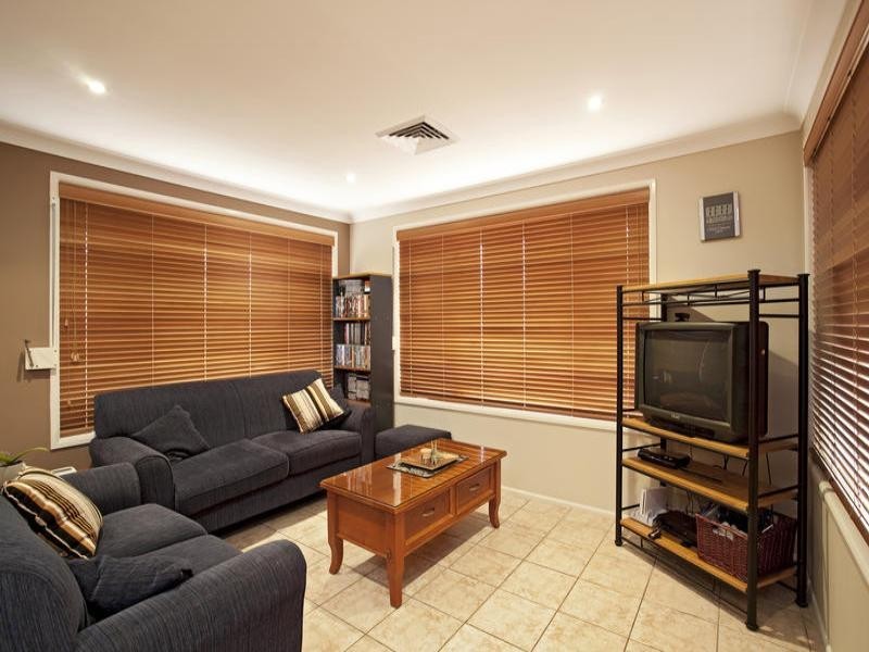 West Hoxton NSW 2171