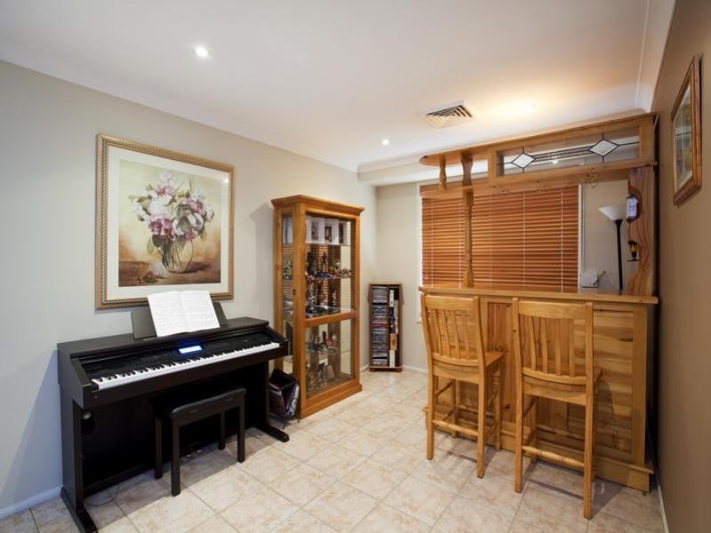 West Hoxton NSW 2171