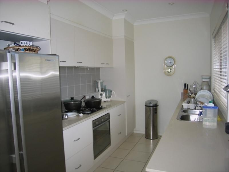 West Hoxton NSW 2171