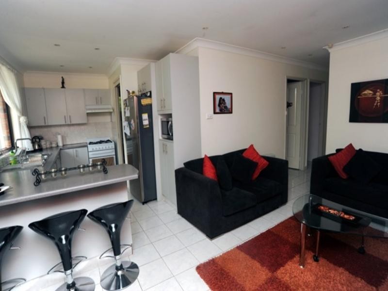 Edensor Park NSW 2176